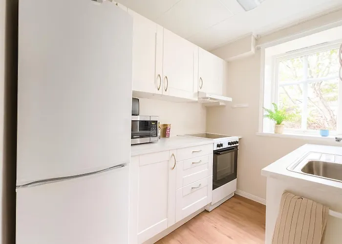 Trio In Centre - Norwegians Minimum Age 25 Apartment